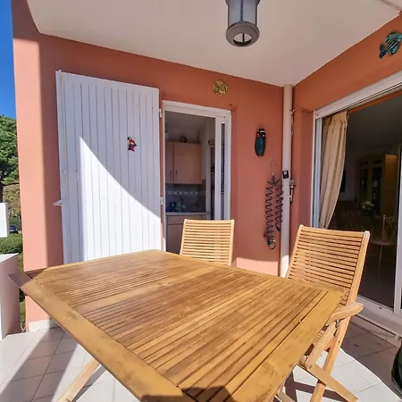 Apartment Les Arbousiers - T3 Avec Clim Et Parking Le Lavandou