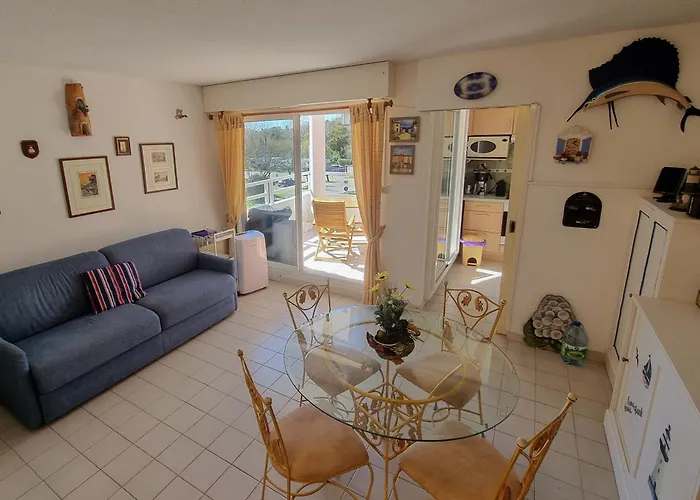 Les Arbousiers - T3 Avec Clim Et Parking לה לבאנדו