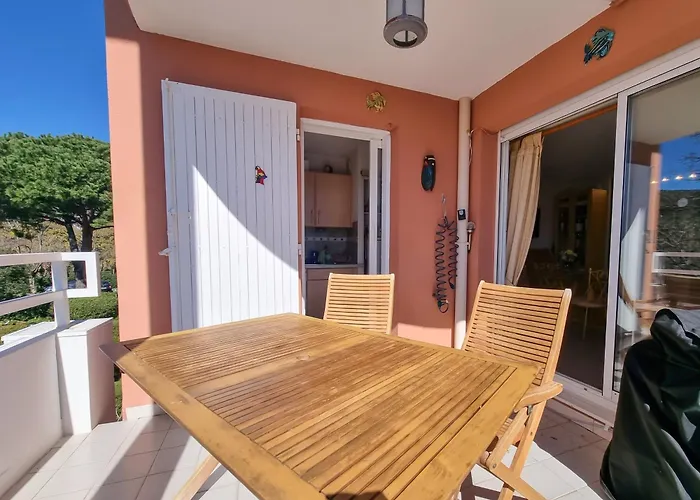 Lejlighed Les Arbousiers - T3 Avec Clim Et Parking Le Lavandou